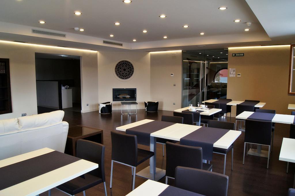 Hotel Rural Valdorba Sansoáin Kültér fotó